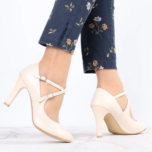 Beżowe czółenka szpilki ślubne paski Azali