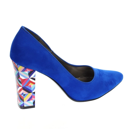 Chabrowe czółenka zamszowe na ozdobnym obcasie Sofia - Produkt Polski