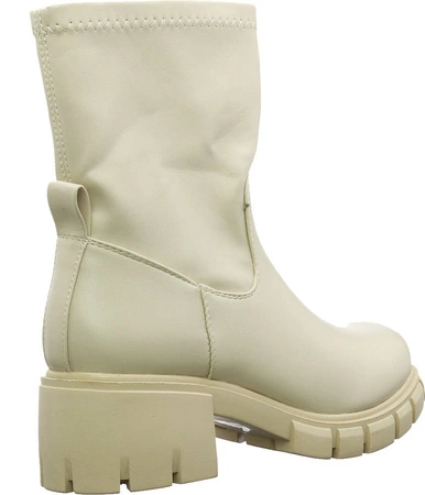 Beżowe botki damskie kozaki ma klocku Jezzi
