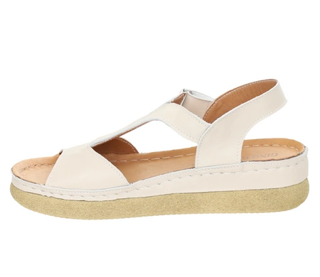 Beżowe komfortowe sandały damskie skórzane lekkie szyte Gino Fabiani