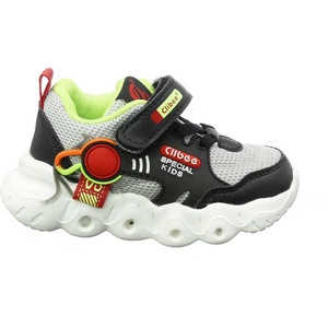 Adidasy chłopięce dziecięce buty na rzepy Clibee