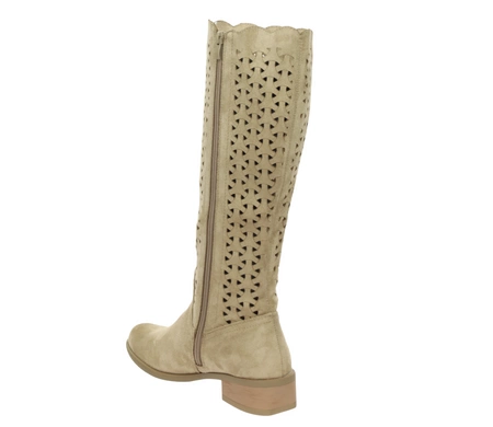 Beżowe kozaki zamszowe z ażurową cholewką jesienno-zimowe Eveline