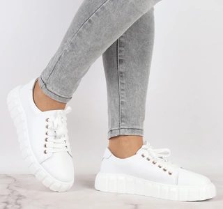 Białe skórzane sneakarsy damskie adidasy na platformie Jezzi