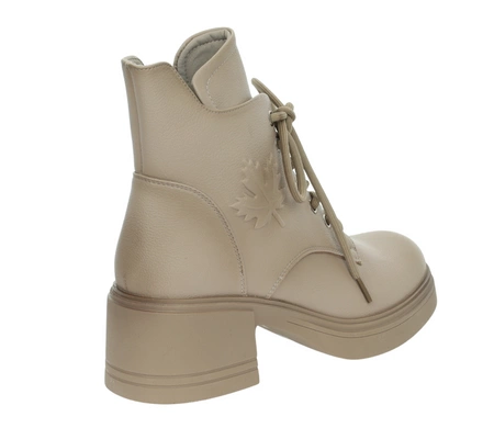 Beżowe botki damskie ze skóry naturalnej na platformie i klocku SEVILA
