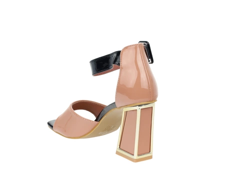 Seksowne sandały damskie na ozdobnym wysokim obcasie z zakrytą piętą brudny róż Vinceza