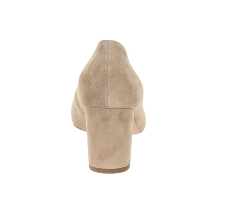 Beżowe skórzane czółenka na szerokim obcasie RYŁKO