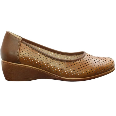 Brązowe czółenka damskie na koturnie Jezzi