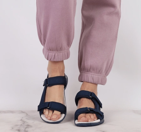 Sportowe sandały damskie na rzepy ze skórzana wkładką American Club