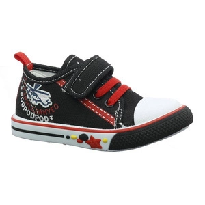 Buty do przedszkola żłobka pantofle chłopięce American Club