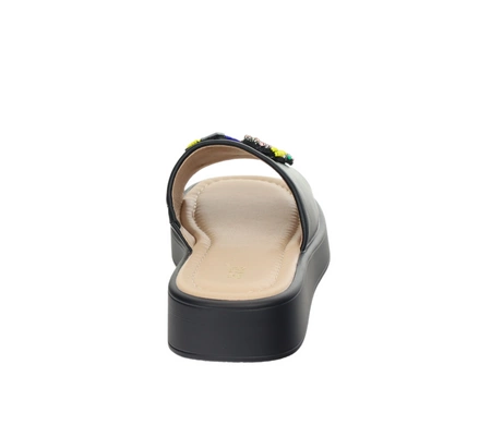 Czarne klapki damskie z kolorową biżuterią Jezzi