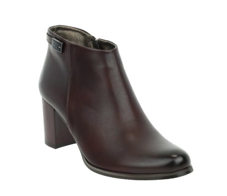 Bordowe botki damskie eleganckie na słupku półbuty zimowe Jezzi