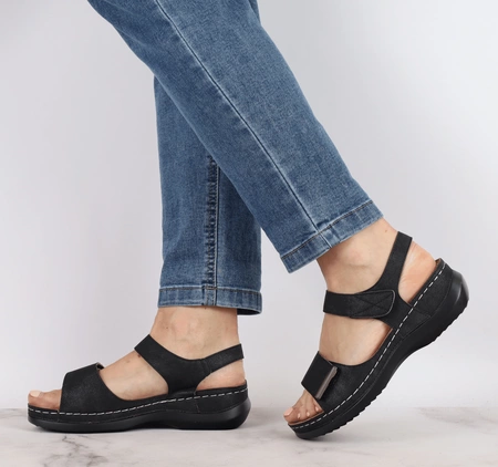 Czarne sandały damskie komfortowe ortopedyczne Jezzi