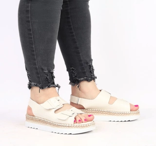 Beżowe sandały damskie na platformie ze skóry naturalnej MODO