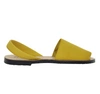 Skórzane żółte sandały płaskie El Pimpi - Made in Spain