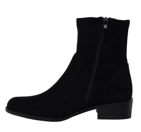 Czarne botki zamszowe na płaskim obcasie eleganckie Jezzi