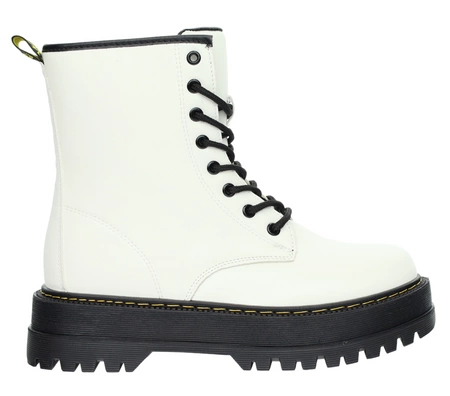 Białe glany botki damskie na czarnej podeszwie NEWS