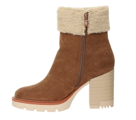 Czekoladowe botki zimowe z kożuszkiem wokół kostki na słupku i platformie Jezzi