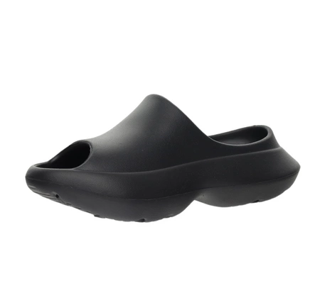 Czarne piankowe klapki damskie lekkie na grubej podeszwie American Club