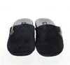 Czarne kapcie domowe męskie zabudowane palce American Club