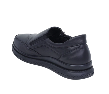 Komfortowe półbuty damskie skórzane czarne na zamek Missmamma