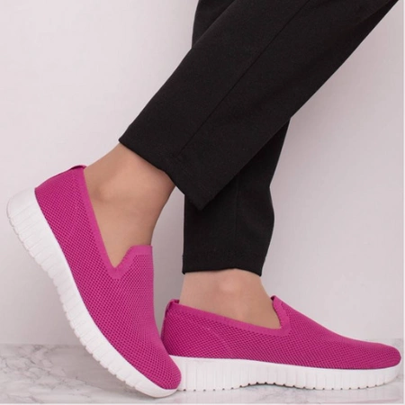 Sneakersy damskie wsuwane dopasowane do stopy Jezzi