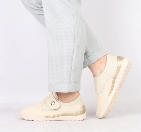 Skórzane półbuty damskie komfortowe na rzep ortopedyczne na haluksy UNISOFT