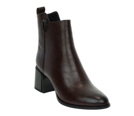 Czekoladowe botki damskie skórzane eleganckie na średnim obcasie Gino Fabiani