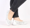 Białe skórzane baleriny damskie sportowe czółenka płaskie Jezzi
