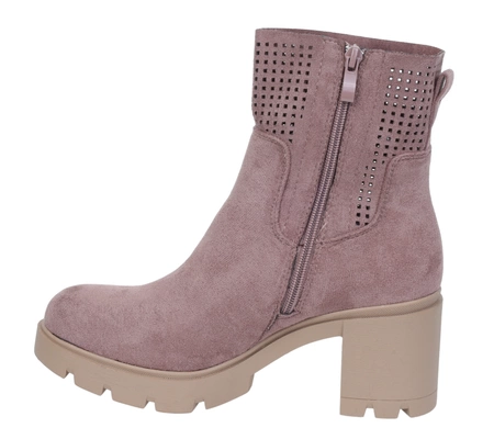 Brązowe czekoladowe botki zimowe damskie na wygodnym obcasie i platformie Jezzi