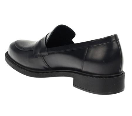 Czarne skórzane lordsy damskie od RYŁKO