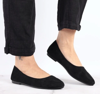 Czarne zamszowe baletki damskie ze skórzana wkładką Jezzi