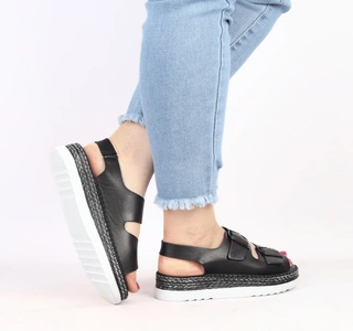 Czarne skórzane sandały damskie na platformie regulowane paski MODO