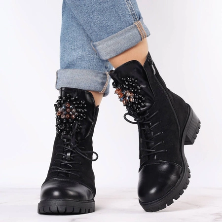 Botki damskie czarne modne traperki płaskie komfortowe Jezzi