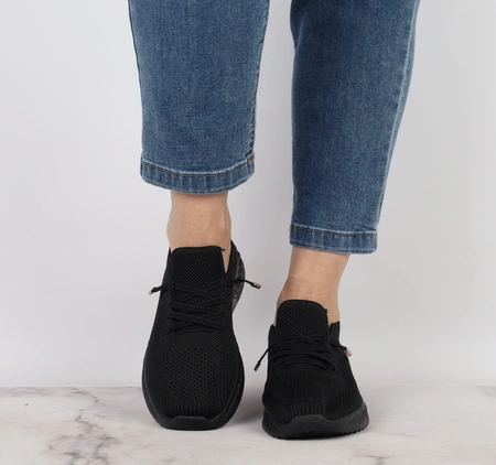 Lekkie czarne adidasy damskie slip-on z siatki NEWS