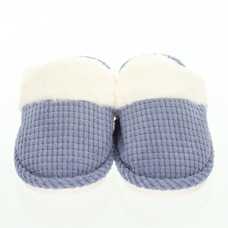 Ciepłe pantofle damskie domowe ocieplane futerkiem
