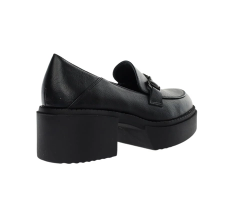 Czarne licowe mokasyny damskie półbuty na obcasie i platformie VINCEZA