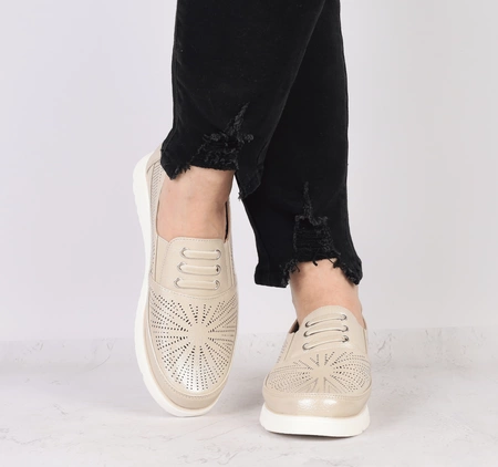 Złote komfortowe półbuty damskie eleganckie sportowe UNISOFT