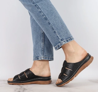 Wygodne damskie klapki zdrowotne szyte Jezzi