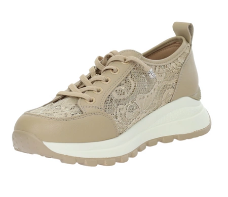 Beżowe adidasy damskie skórzane z koronką i cekinami VINCEZA