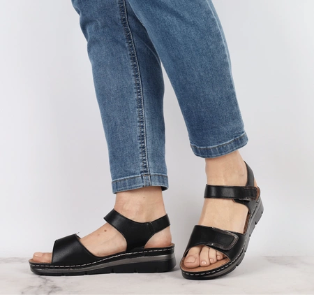 Sandały czarne płaskie komfortowe ortopedyczne Jezzi