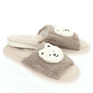 Miękkie kapcie damskie z misiem