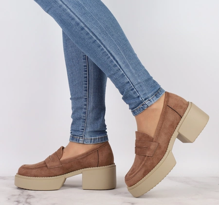 Brązowe czekoladowe zamszowe mokasyny damskie półbuty VINCEZA