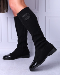 Czarne kozaki damskie płaskie z rozciągliwą cholewką