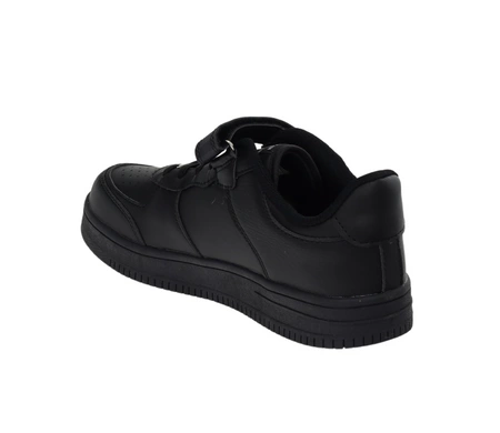 Czarne adidasy młodzieżowe na rzep ze skórzaną wkładką American Club