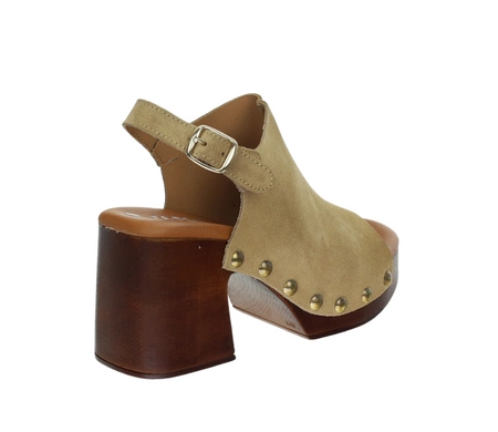 Skórzane sandały na drewnianym klocku i platformie z ćwiekami Hiszpańskie El Pimpi
