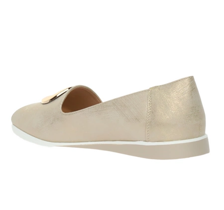 Płaskie czółenka z wycięciem na palce ze skórzana wkładką Jezzi