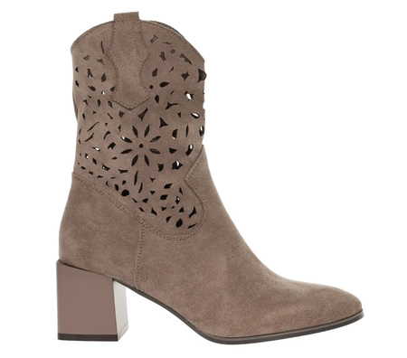 Brązowe zamszowe botki kozaki ażurowe na obcasie Jezzi