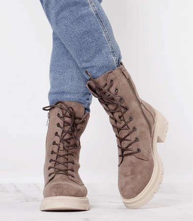 Botki damskie traperki sznurowane i ocieplane Jezzi