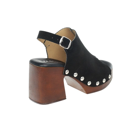 Skórzane sandały czarne na drewnianym klocku i platformie z ćwiekami Hiszpańskie El Pimpi