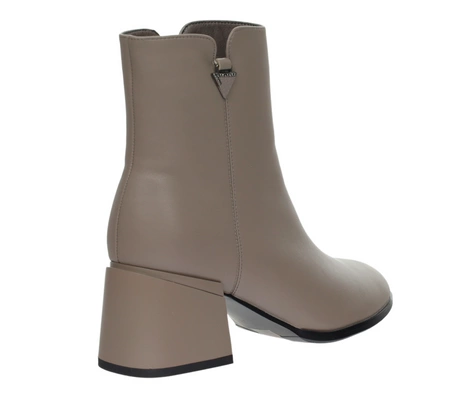 Eleganckie botki zimowe za kostkę na zamek Vinceza